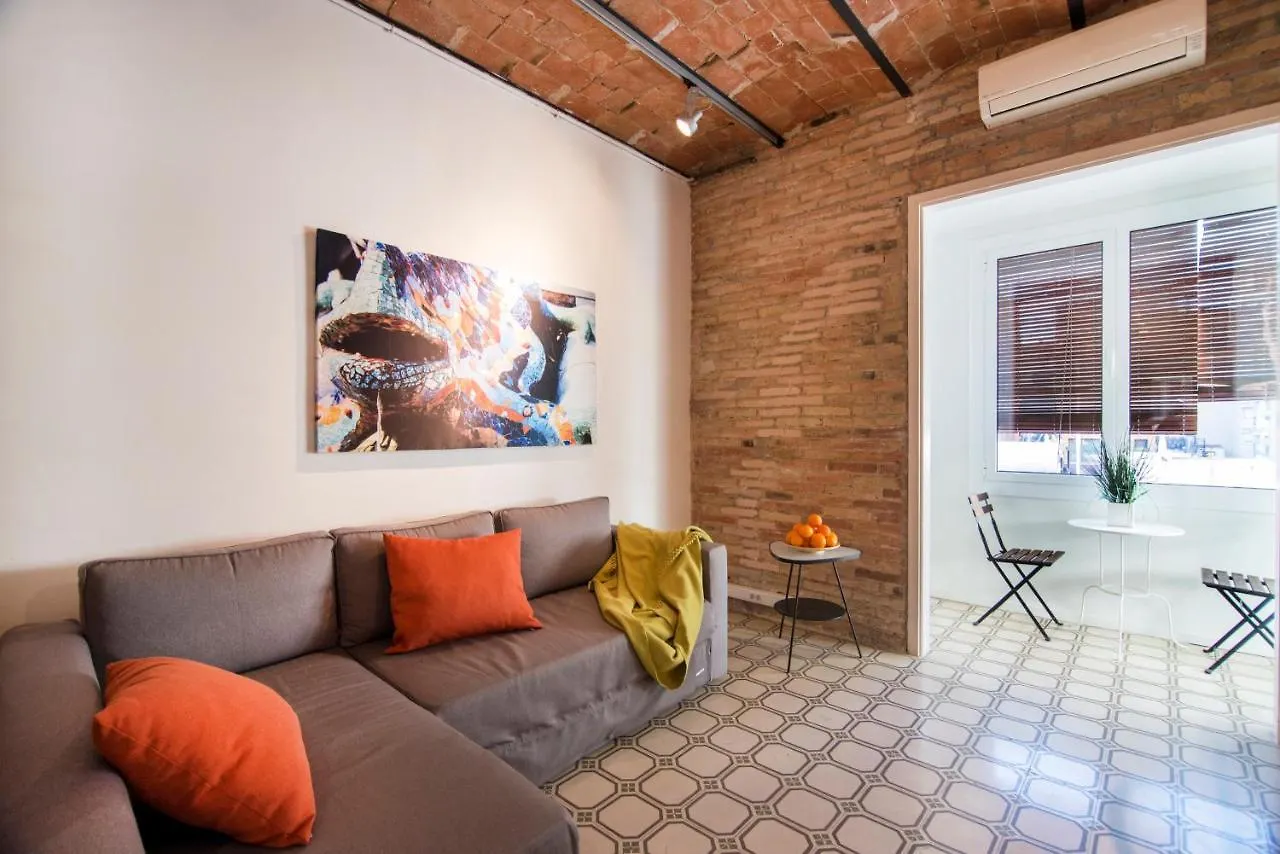 Apartamento Happy People Sagrada Familia St Pau Barcelona España