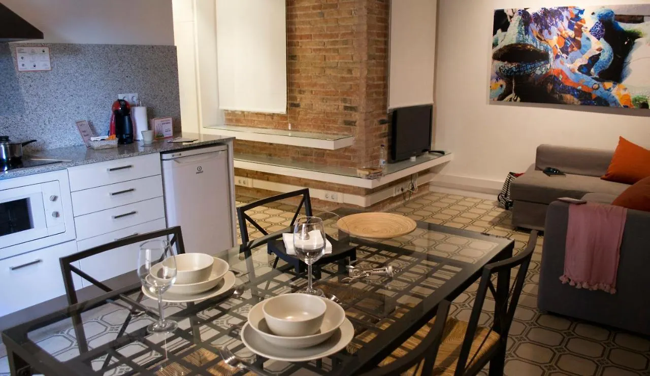 Apartamento Happy People Sagrada Familia St Pau Barcelona España