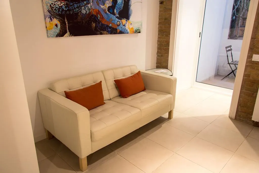 Apartamento Happy People Sagrada Familia St Pau Barcelona España